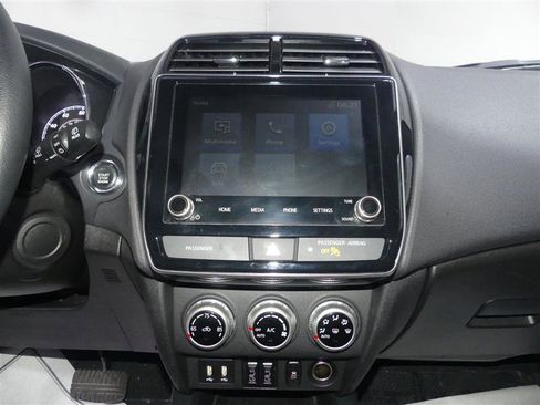 Used 2025 Mitsubishi Outlander Sport SE image 36