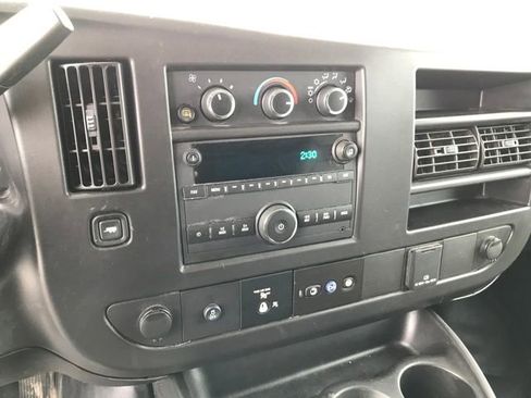 Certified 2024 Chevrolet Express 2500 Work Van w/ Driver Convenience Package image 9