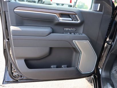 New 2025 Chevrolet Silverado 1500 High Country w/ High Country Premium Package