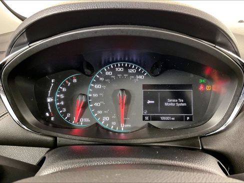 Used 2017 Chevrolet Trax LS FWD image 26