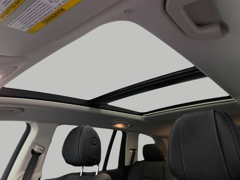Certified 2026 Mercedes-Benz GLS 450 4MATIC image 34
