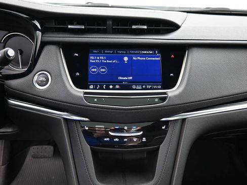 Used 2023 Cadillac XT6 Luxury FWD image 13