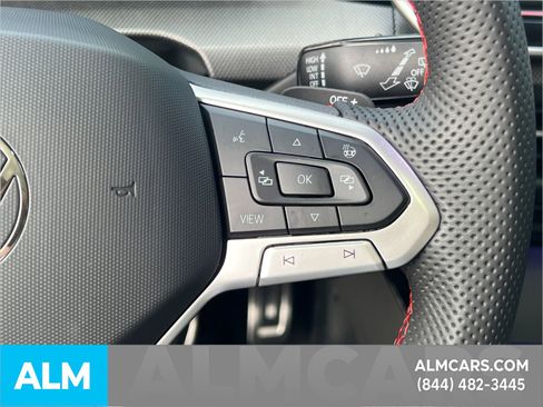 Used 2025 Volkswagen GTI Autobahn image 33