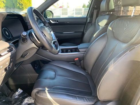 Used 2023 Hyundai Palisade Calligraphy image 15