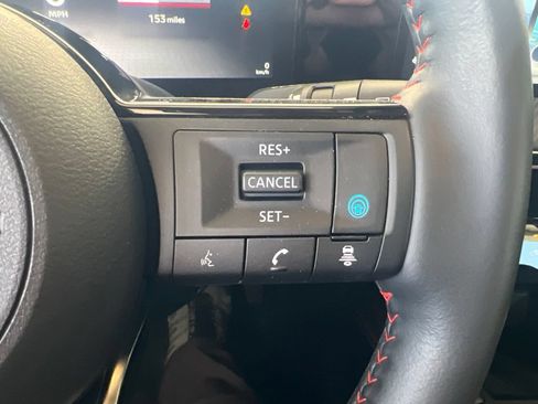 Used 2025 Nissan Kicks SR w/ SR Premium Package AWD/4WD image 58