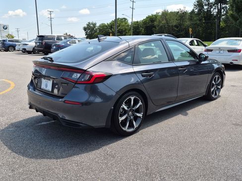 Used 2026 Honda Civic Sport Touring image 3