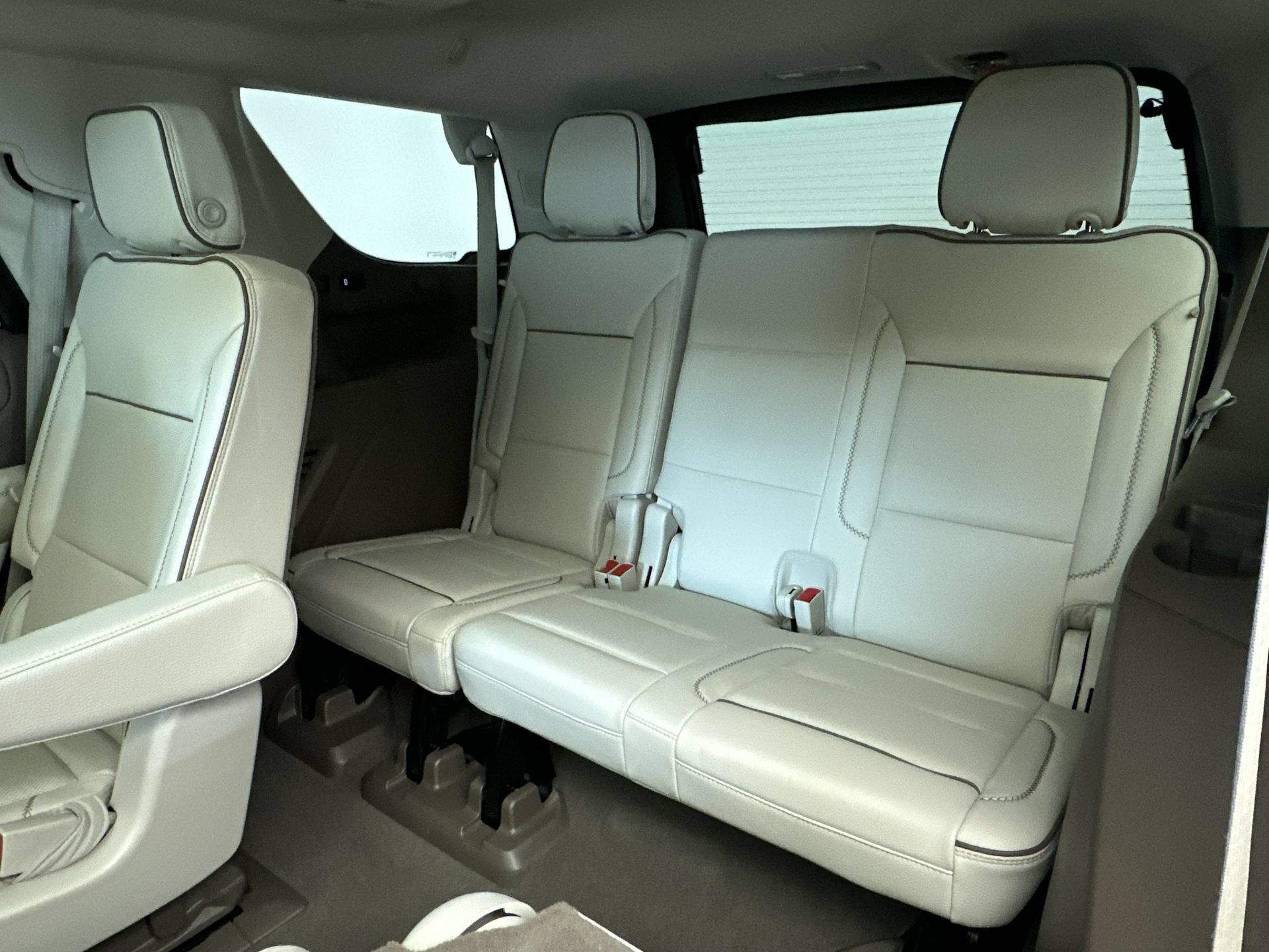 Used 2021 GMC Yukon Denali AWD/4WD image 25