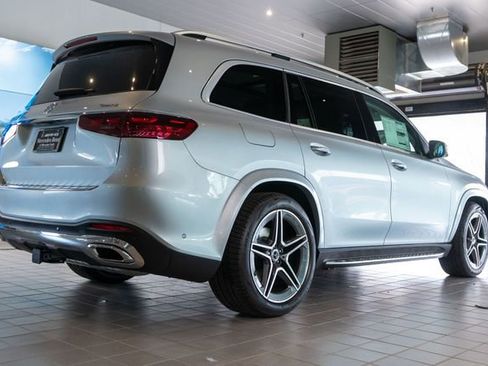 New 2026 Mercedes-Benz GLS 450 4MATIC image 8