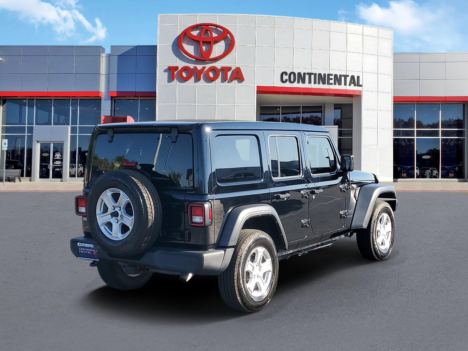 Used 2022 Jeep Wrangler Unlimited Sport w/ Sun And Sound Package AWD/4WD image 5