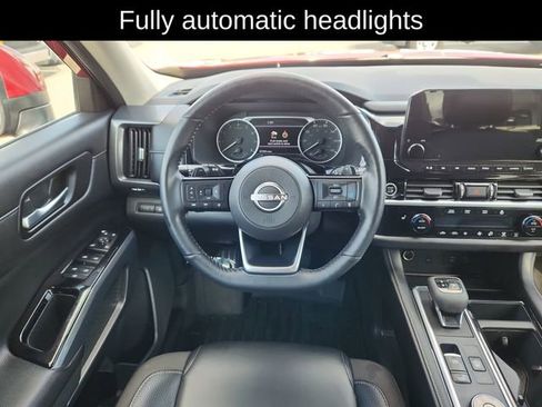 Used 2023 Nissan Pathfinder SL image 22