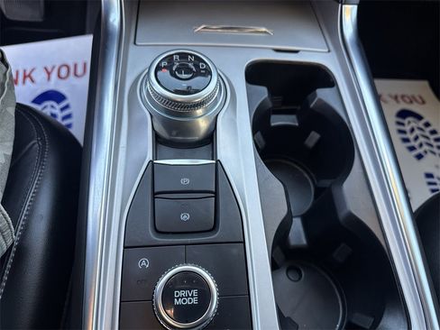 Used 2023 Ford Explorer XLT w/ Equipment Group 202A image 24