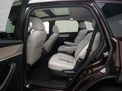 Used 2025 MAZDA CX-90 Plug-In Hybrid w/Premium Sport image 16