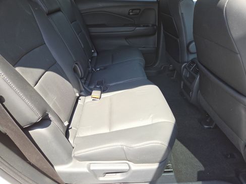 Certified 2023 Honda Passport EX-L image 28