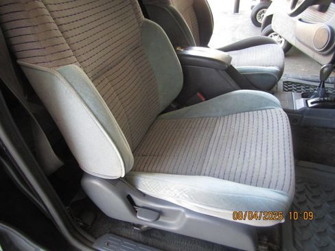 Used 1995 Toyota Tacoma SR5 image 12