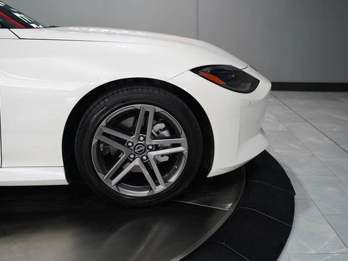Used 2025 Nissan Z Sport w/ Floor Mat Package RWD image 56