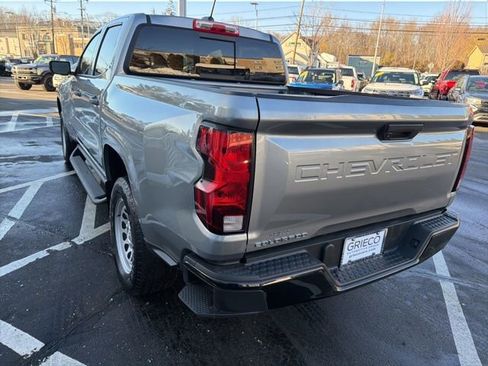 Used 2023 Chevrolet Colorado W/T w/ WT Convenience Package image 5