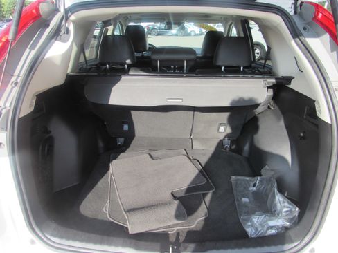 Used 2016 Honda CR-V Touring image 6