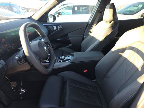 Used 2026 BMW X3 xDrive30i AWD/4WD image 2