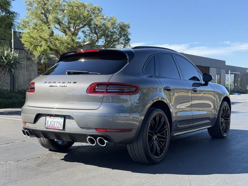 Used 2018 Porsche Macan Turbo AWD/4WD image 4
