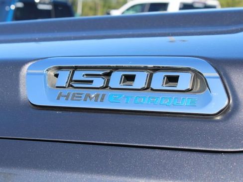 Used 2022 RAM 1500 Laramie w/ Sport Appearance Package image 16