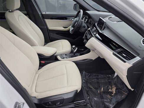 Used 2021 BMW X1 sDrive28i w/ Convenience Package image 32