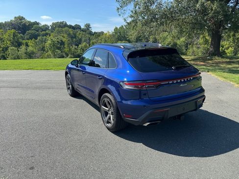 New 2025 Porsche Macan image 3