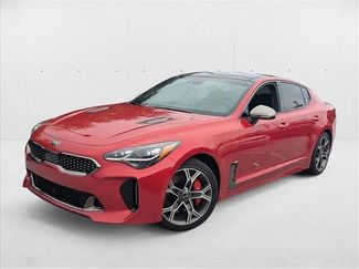 Used 2018 Kia Stinger GT2 image 1