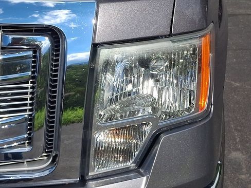 Used 2013 Ford F150 XLT w/ Luxury Equipment Group AWD/4WD image 9
