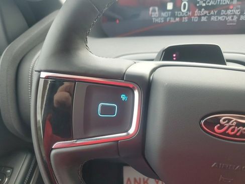 New 2025 Ford Expedition Platinum w/ Stealth Performance Package image 34