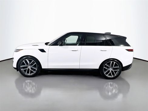 Used 2023 Land Rover Range Rover Sport SE image 8
