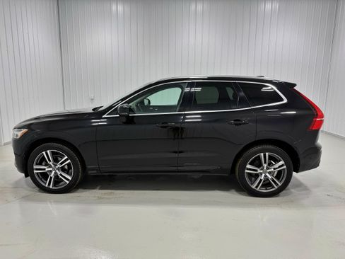 Used 2018 Volvo XC60 T5 Momentum w/ Vision Package AWD/4WD image 25