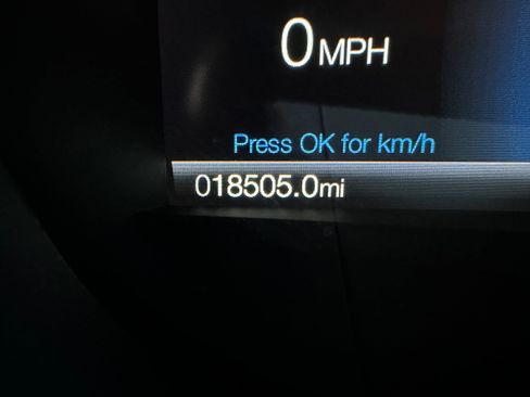 Used 2023 Ford Edge SEL image 10