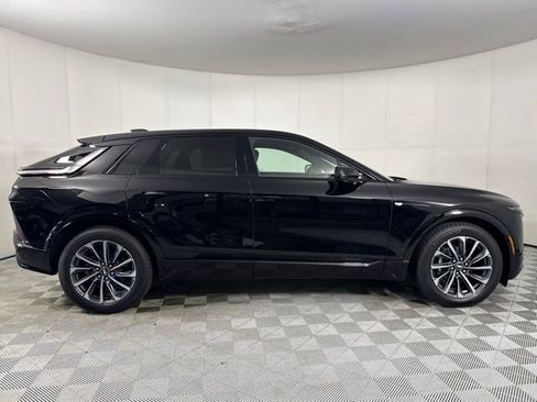 New 2026 Cadillac Lyriq Sport AWD/4WD image 12