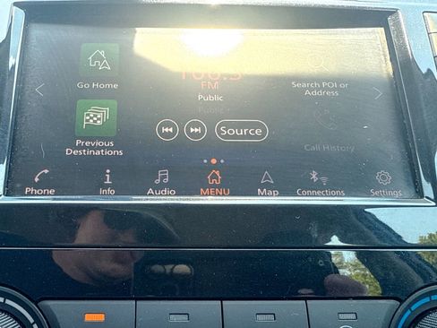 Used 2018 Nissan Rogue S AWD/4WD image 31