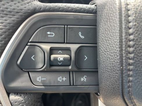 New 2025 Toyota Tacoma TRD Off-Road image 18