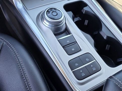 Used 2023 Ford Explorer Limited w/ Equipment Group 301A image 23