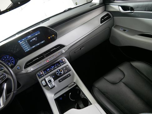 Used 2020 Hyundai Palisade SEL w/ Convenience Package AWD/4WD image 11