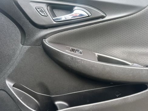 Used 2020 Chevrolet Malibu LT FWD image 18