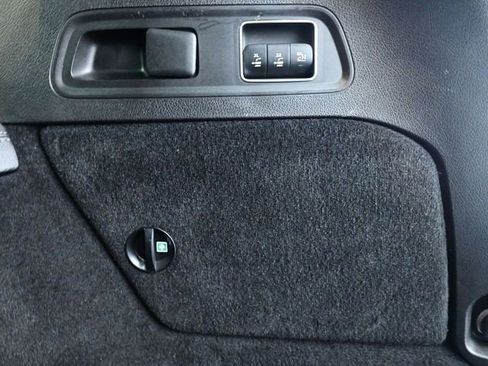 Used 2023 Mercedes-Benz GLS 450 4MATIC image 25