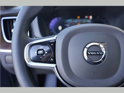 New 2025 Volvo XC60 B5 Plus w/ Climate Package image 13