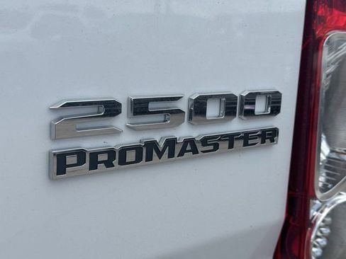 Used 2024 RAM ProMaster 2500 w/ Quick Order Package 22H SLT+ image 17