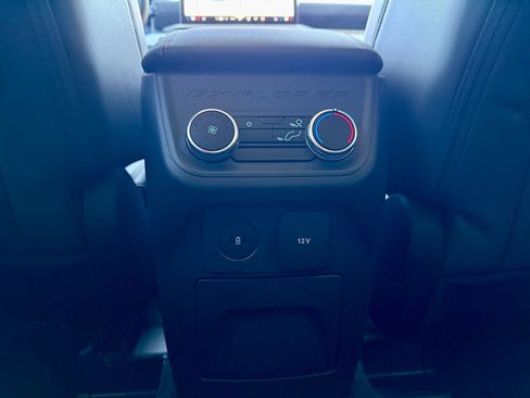 New 2026 Ford Explorer Active w/ Active Comfort Package image 25