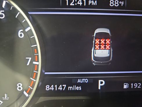 Used 2022 Nissan Pathfinder SV AWD/4WD image 17