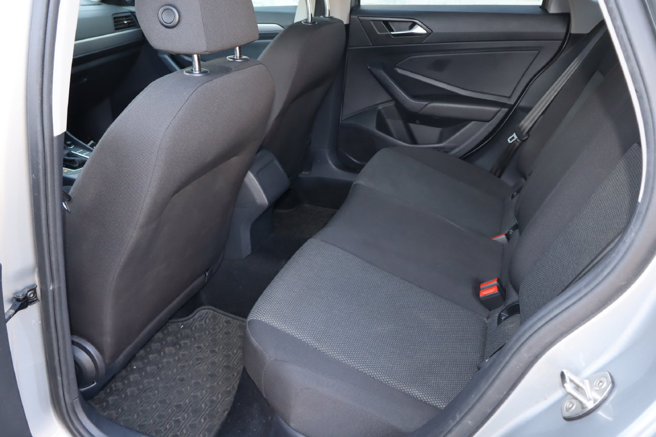 Used 2019 Volkswagen Jetta S w/ Driver Assistance Package FWD image 5