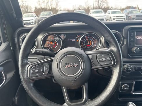 Used 2021 Jeep Wrangler Unlimited Sport AWD/4WD image 22