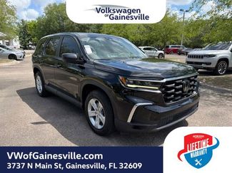 Used 2023 Honda Pilot LX video 1