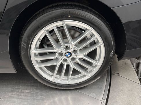 Used 2024 BMW 530i xDrive w/ Executive Package AWD/4WD image 27