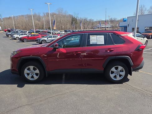 Used 2019 Toyota RAV4 XLE w/ All Weather Liner Package image 6