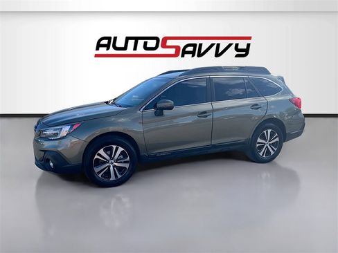 Used 2019 Subaru Outback 3.6R Limited image 3