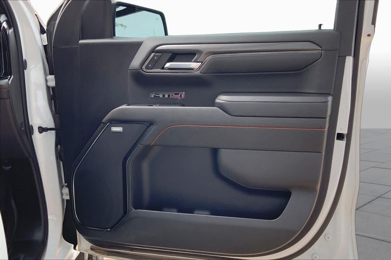 Used 2024 GMC Sierra 1500 AT4 w/ Technology Package AWD/4WD image 22